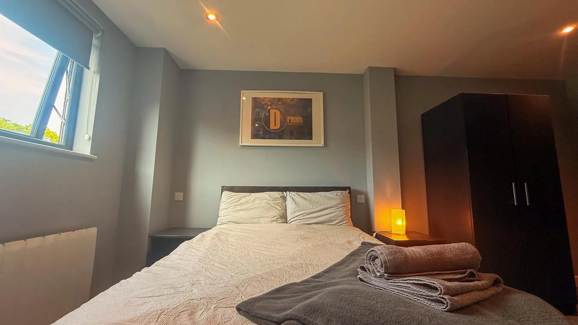 Quayside Apartment With Parking Sleeps 2 뉴캐슬어폰타인 영국
